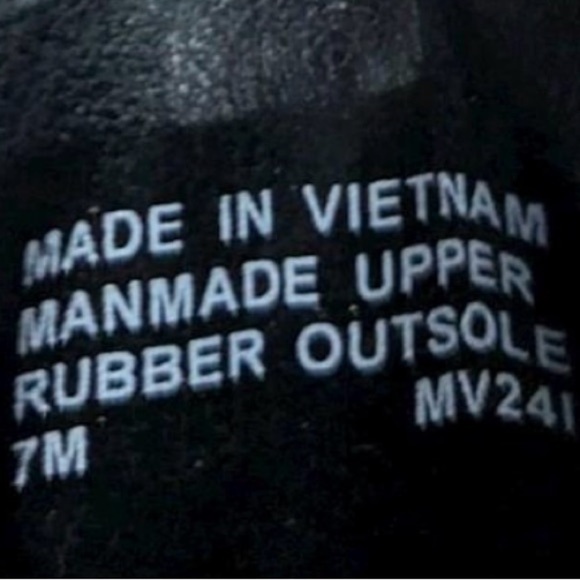 NWOT Faux Leather Black Logo Flats - Picture 6 of 6